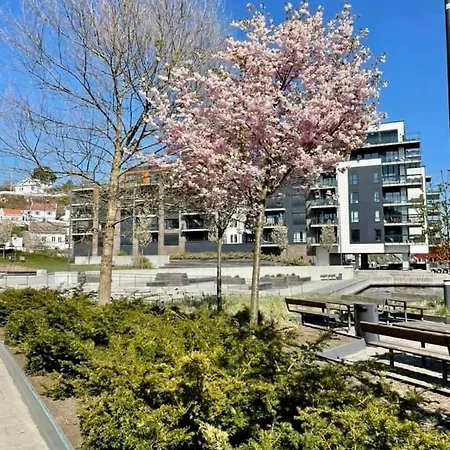 Apartamento Stylish & By The Pier Cozy Balcony