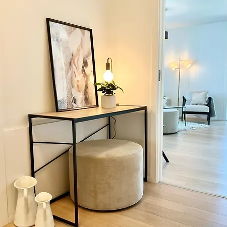 Apartamento Stylish & By The Pier Cozy Balcony *